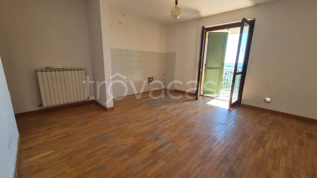 appartamento in vendita a Trecastelli in zona Castel Colonna