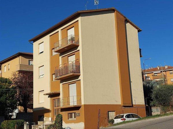appartamento in vendita a Trecastelli in zona Ripe