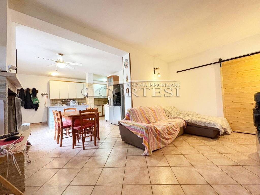 appartamento in vendita a Trecastelli