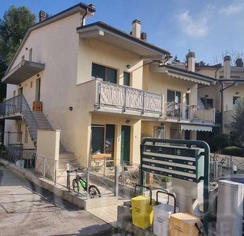 appartamento in vendita a Trecastelli in zona Ripe