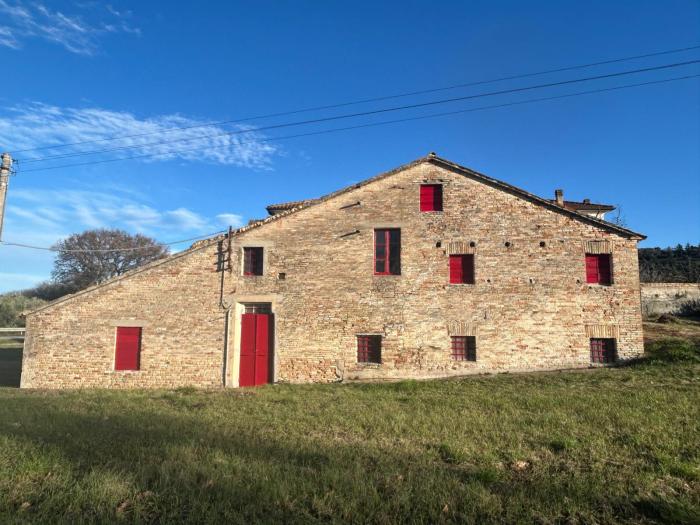 casa indipendente in vendita a Trecastelli in zona Monterado