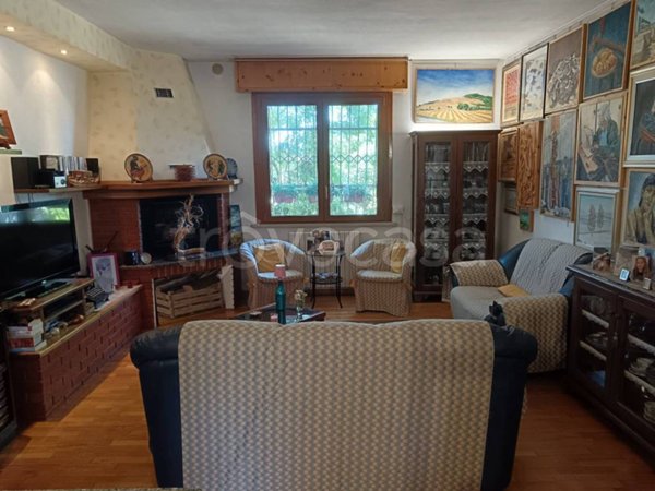 appartamento in vendita a Trecastelli in zona Monterado