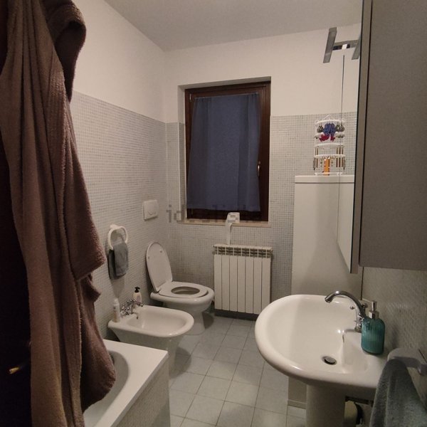 appartamento in vendita a Trecastelli in zona Ripe