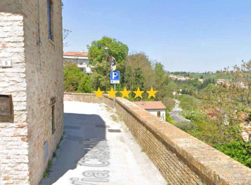 appartamento in vendita a Trecastelli in zona Ripe