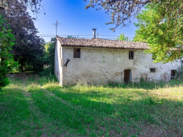 casa indipendente in vendita a Trecastelli