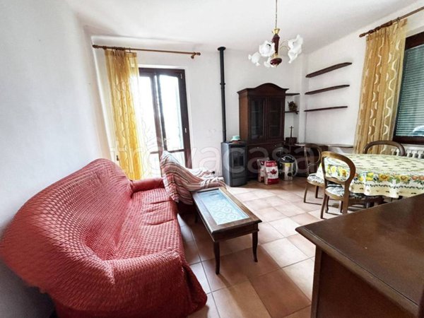 appartamento in vendita a Trecastelli in zona Ripe