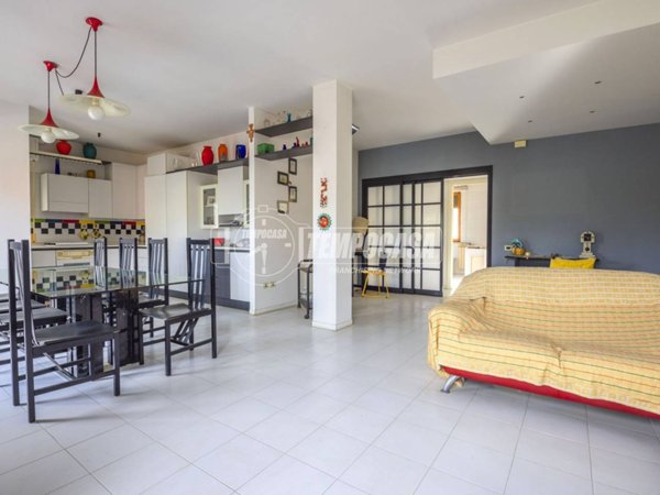 appartamento in vendita a Trecastelli in zona Ripe