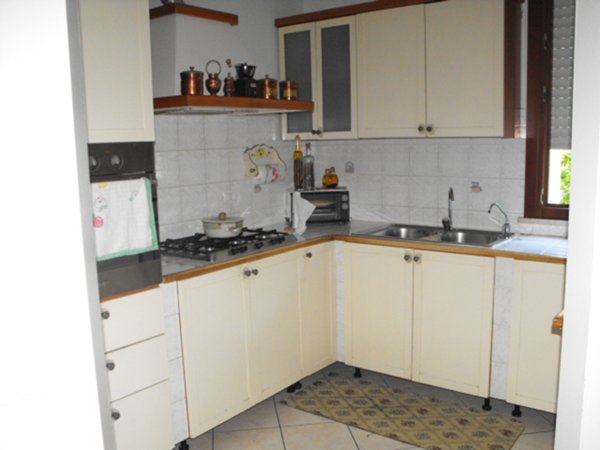 appartamento in vendita a Trecastelli in zona Ripe