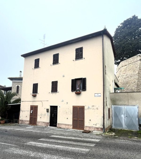 casa indipendente in vendita a Trecastelli in zona Castel Colonna