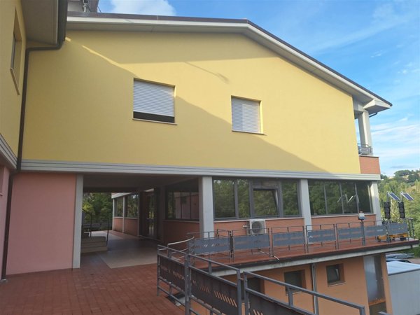 appartamento in vendita a Trecastelli in zona Ripe