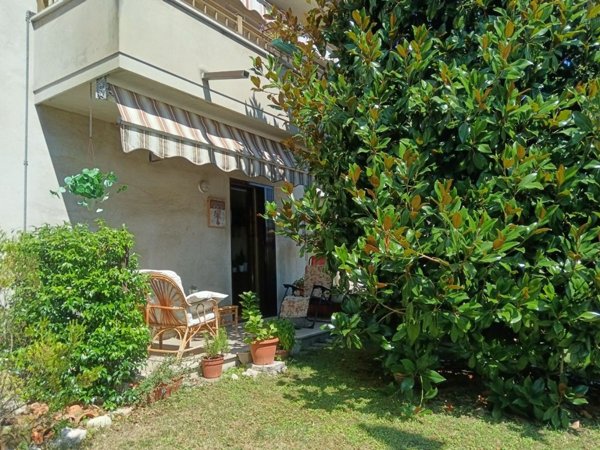 appartamento in vendita a Trecastelli in zona Ponterio