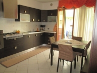 appartamento in vendita a Trecastelli in zona Ripe