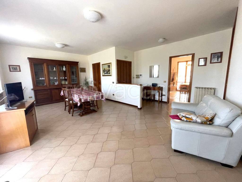 appartamento in vendita a Trecastelli