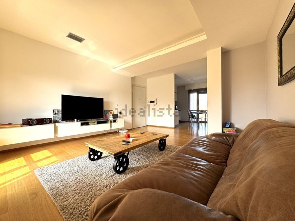 appartamento in vendita a Trecastelli in zona Ripe