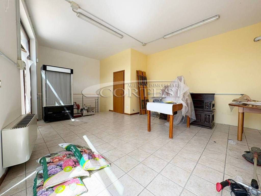 appartamento in vendita a Trecastelli in zona Ripe