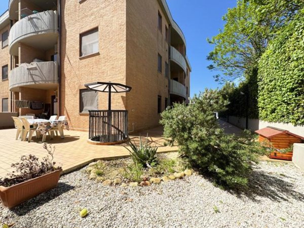 appartamento in vendita a Trecastelli in zona Ripe