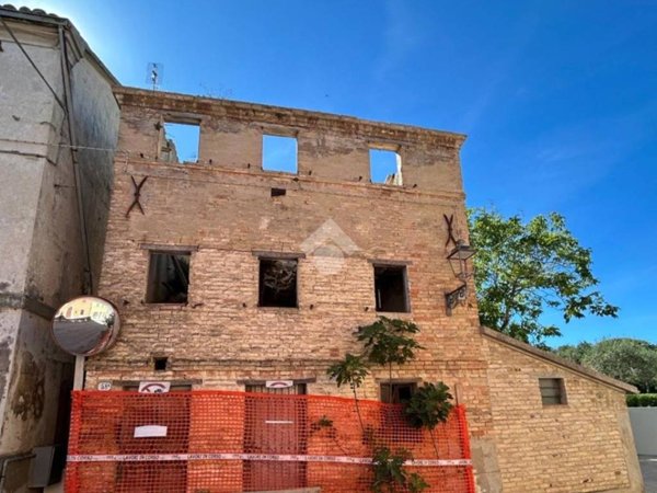 appartamento in vendita a Trecastelli in zona Monterado