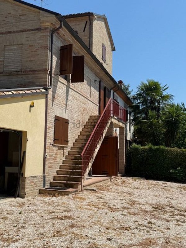 casa indipendente in vendita a Trecastelli