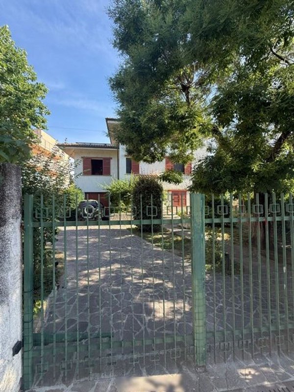 casa indipendente in vendita a Trecastelli in zona Ripe