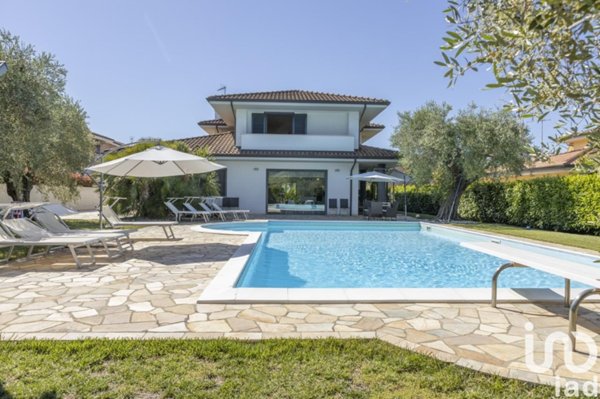 casa indipendente in vendita a Trecastelli in zona Monterado