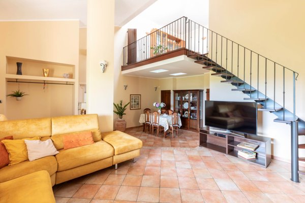 casa indipendente in vendita a Trecastelli in zona Ripe