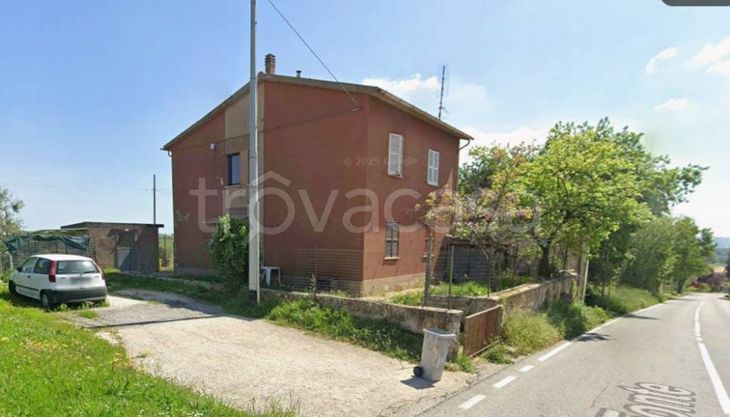 appartamento in vendita a Trecastelli in zona Castel Colonna