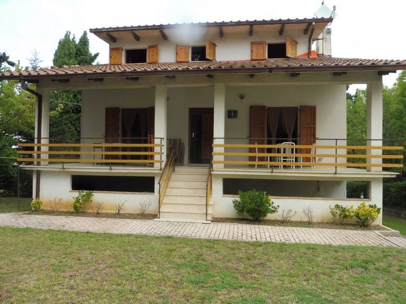 casa indipendente in vendita ad Apiro