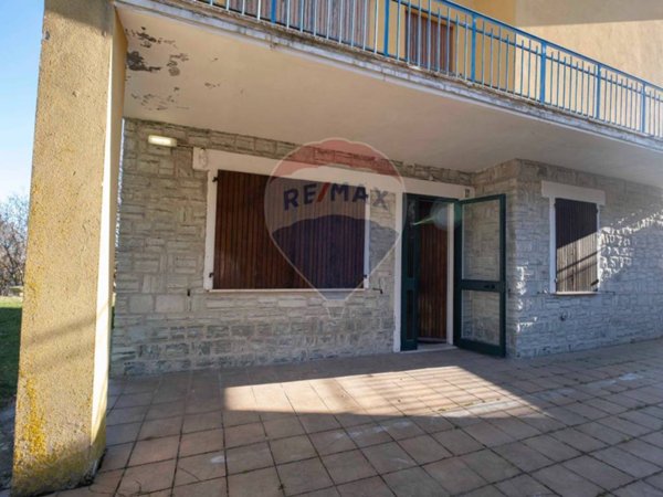 appartamento in vendita ad Apiro