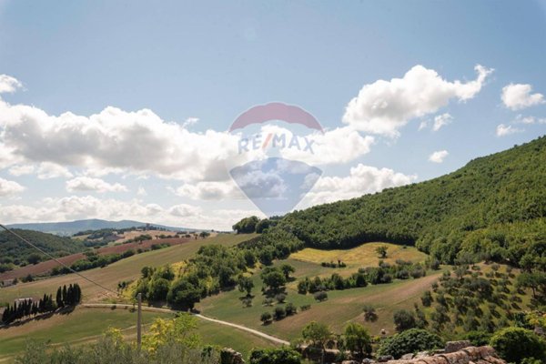 casa indipendente in vendita ad Apiro