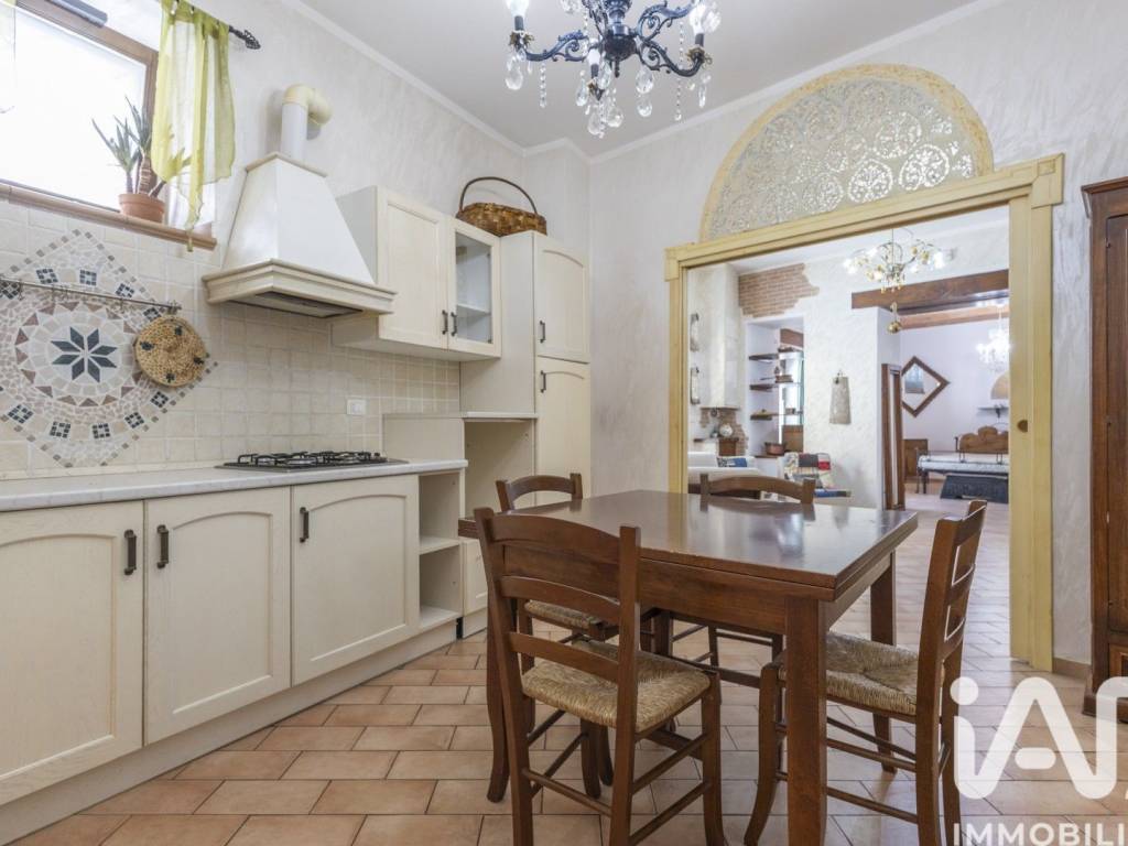 appartamento in vendita ad Apiro