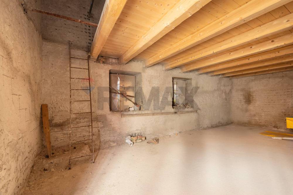 casa indipendente in vendita ad Apiro