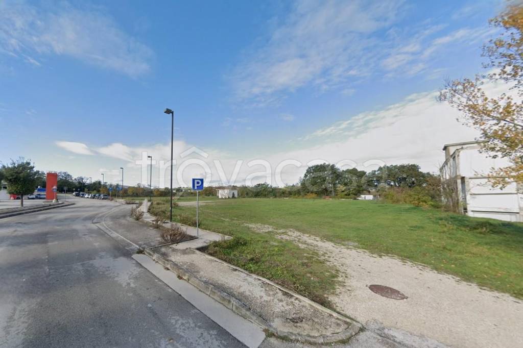 terreno agricolo in vendita ad Appignano