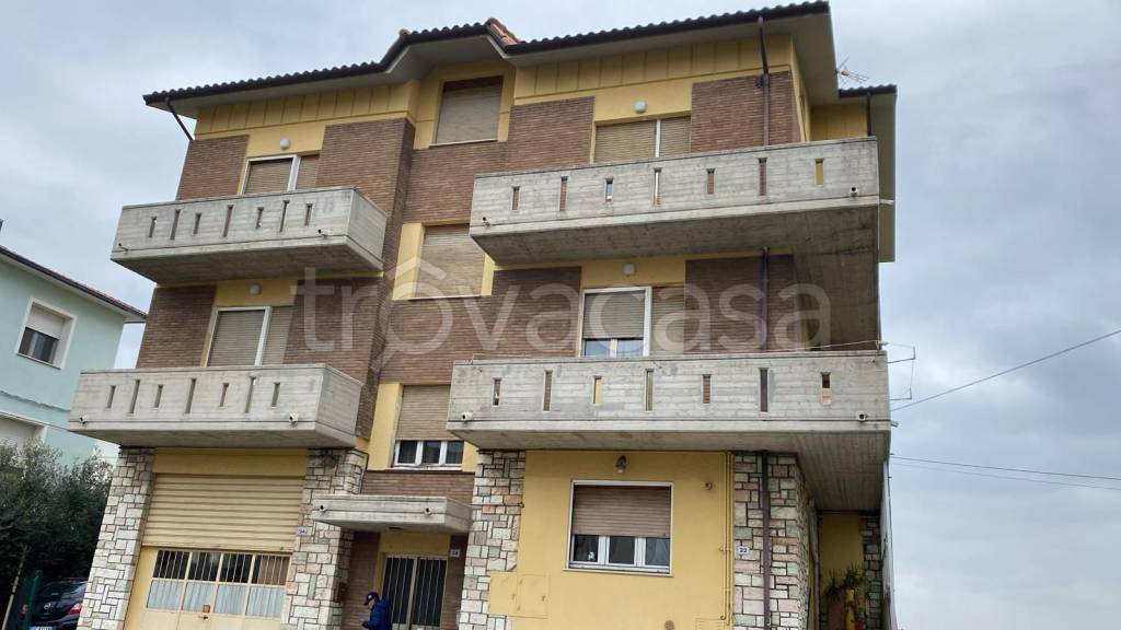 appartamento in vendita ad Appignano