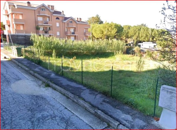 terreno agricolo in vendita ad Appignano