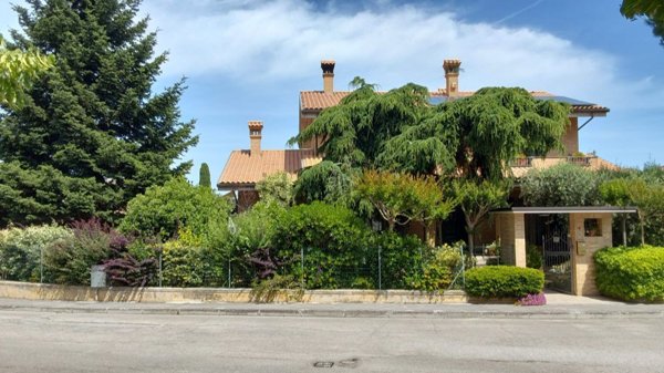 casa indipendente in vendita ad Appignano