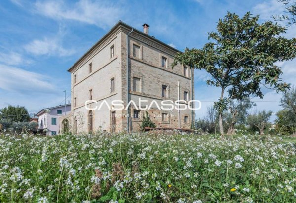 casa indipendente in vendita ad Appignano