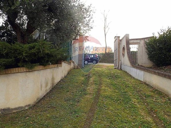 casa indipendente in vendita ad Appignano