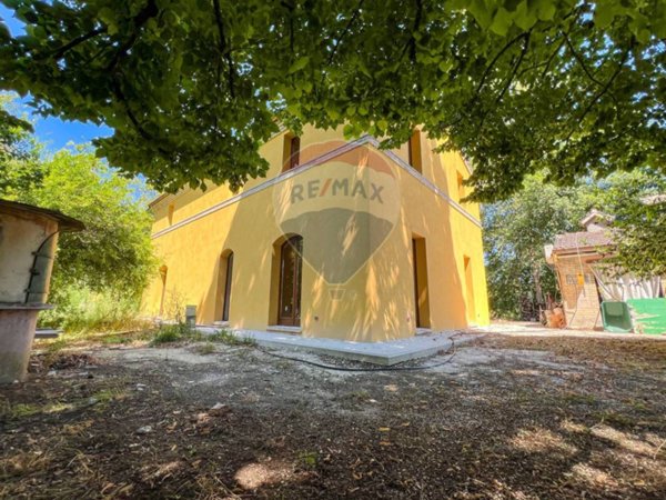 casa indipendente in vendita ad Appignano