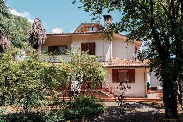 casa indipendente in vendita ad Appignano