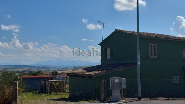 casa indipendente in vendita ad Appignano
