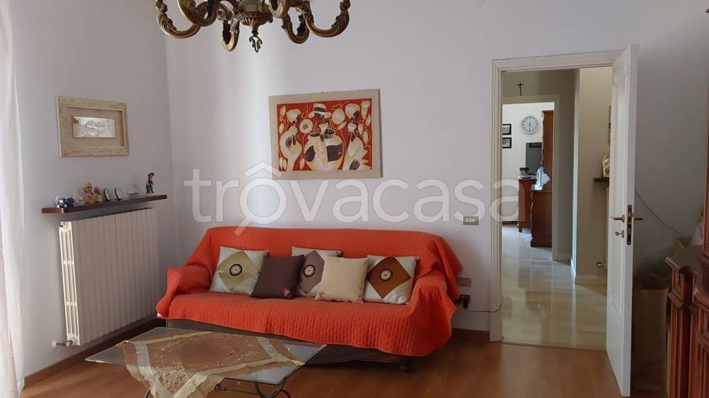 appartamento in vendita ad Appignano