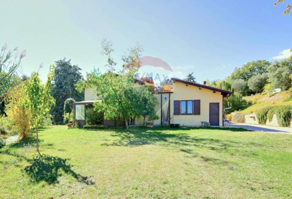 casa indipendente in vendita ad Appignano