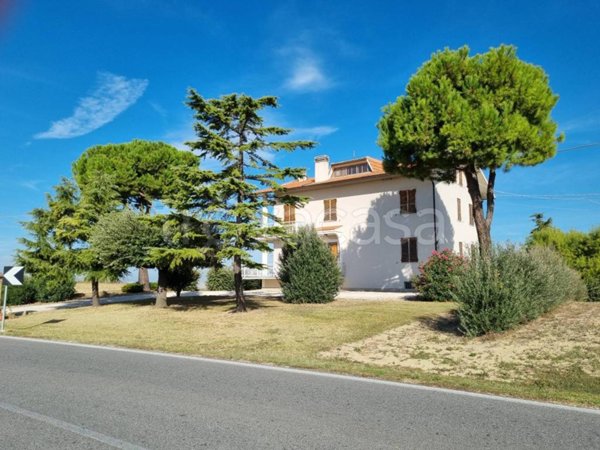 casa indipendente in vendita ad Appignano