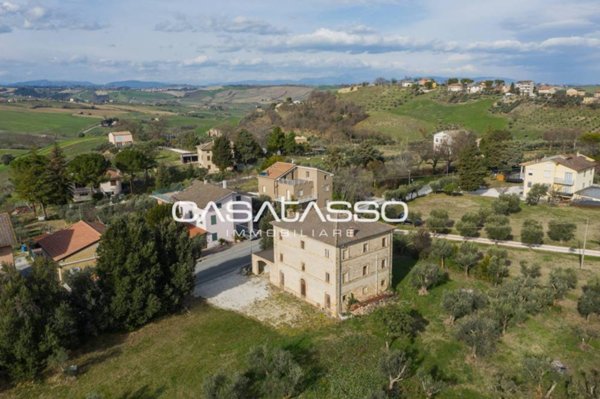 casa indipendente in vendita ad Appignano
