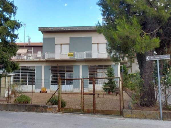 casa indipendente in vendita ad Appignano