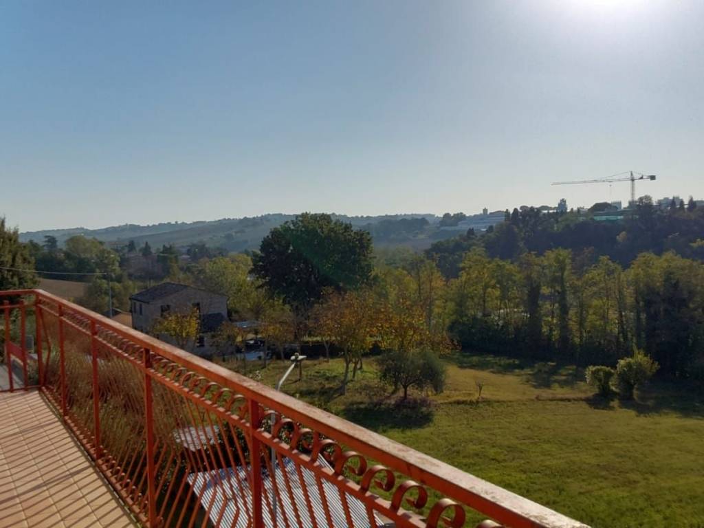 appartamento in vendita ad Appignano