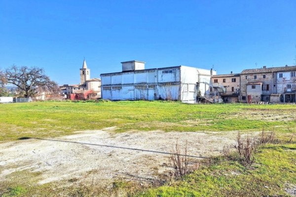 terreno in vendita ad Appignano
