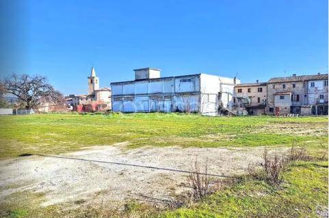 terreno agricolo in vendita ad Appignano
