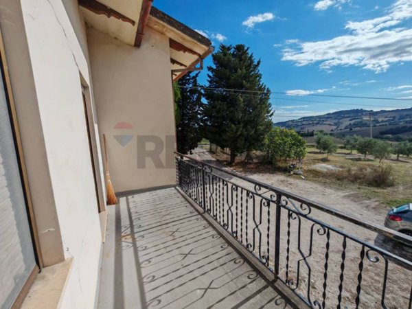 casa indipendente in vendita ad Appignano