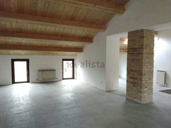 casa indipendente in vendita ad Appignano
